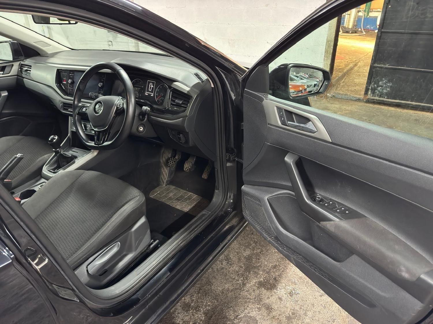 Used Volkswagen Polo for sale - 78136338: Photo 9