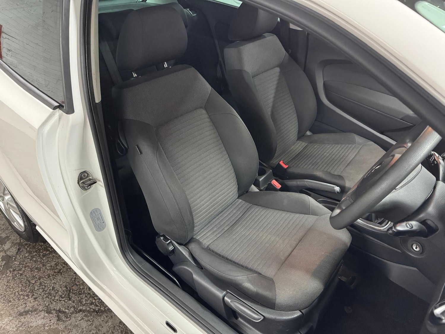 Used Volkswagen Polo for sale - 77824856: Photo 14