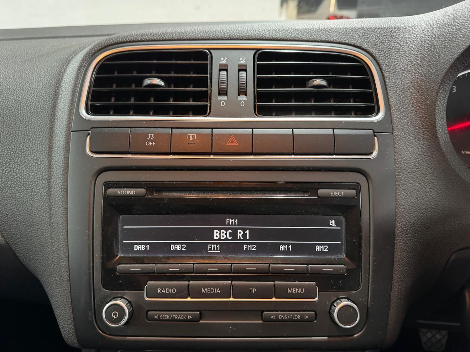 Used Volkswagen Polo for sale - 77824856: Photo 18