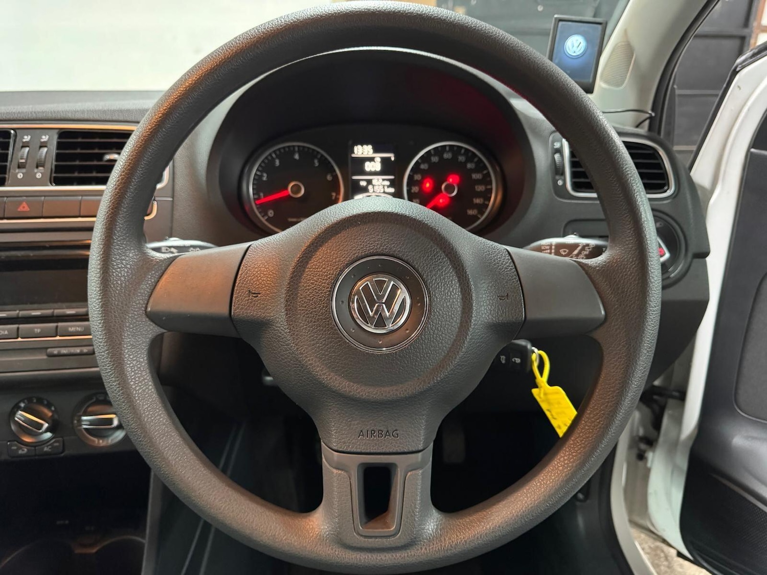 Used Volkswagen Polo for sale - 77824856: Photo 3