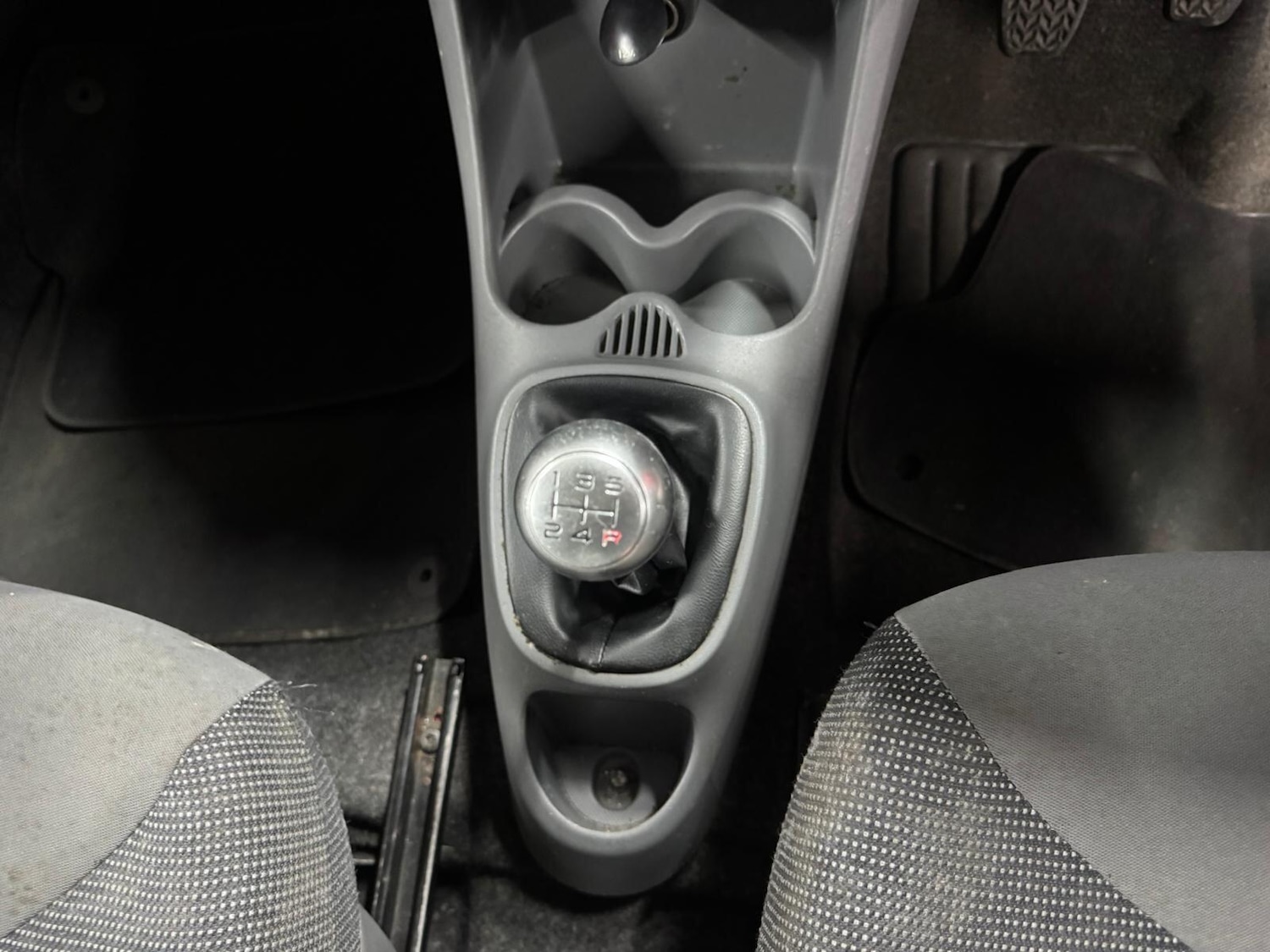 Used Peugeot 107 2008 for sale - 77524657: Photo 28