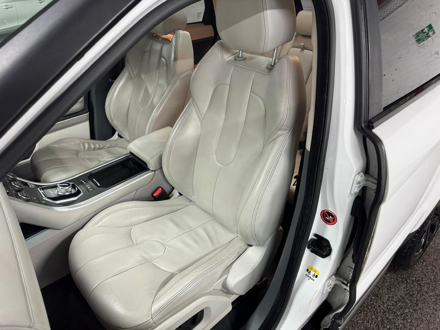 Used Land Rover Range Rover Evoque 2014 for sale - 76572122: Photo 14