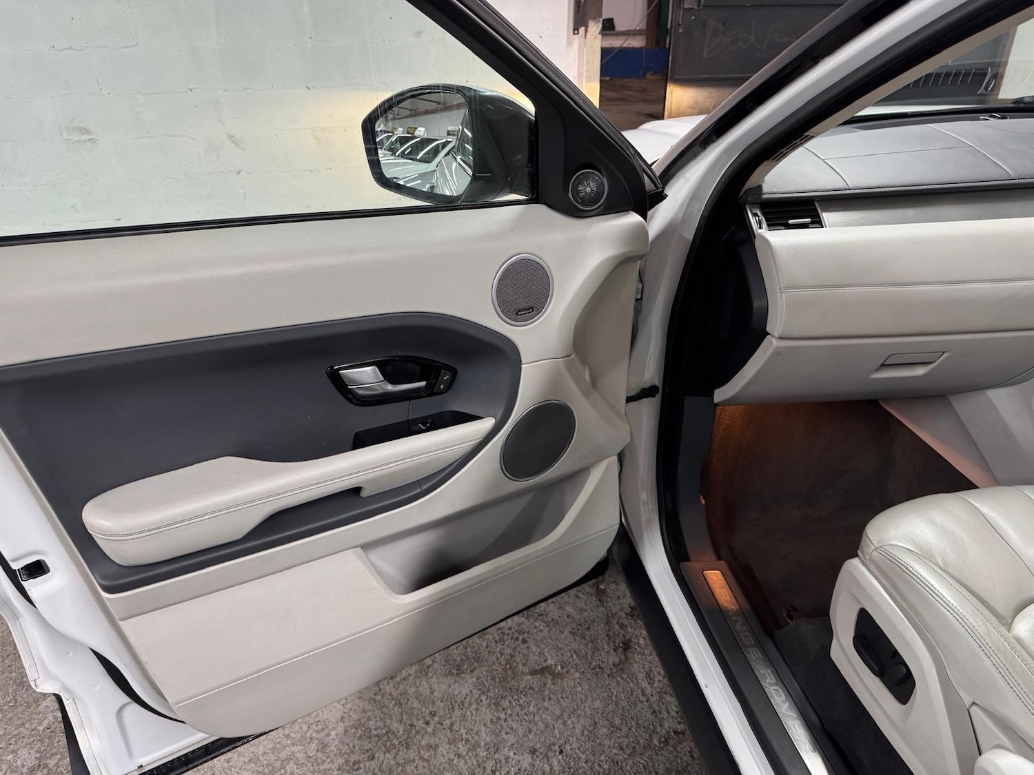 Used Land Rover Range Rover Evoque 2014 for sale - 76572122: Photo 16