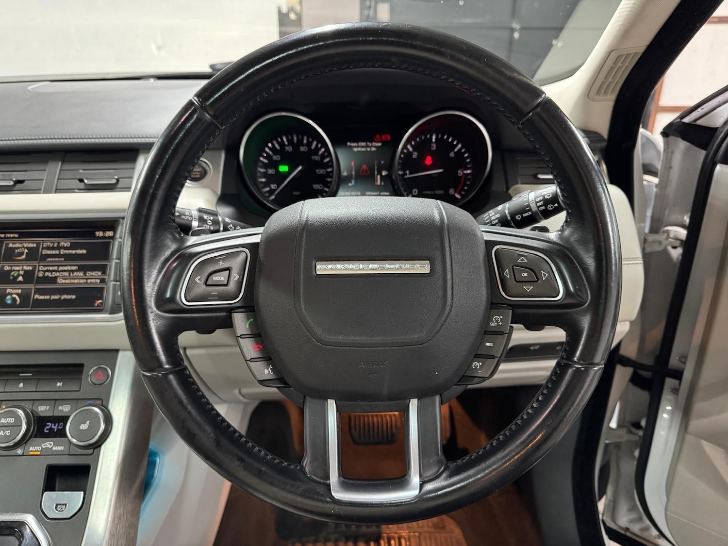 Used Land Rover Range Rover Evoque 2014 for sale - 76572122: Photo 47