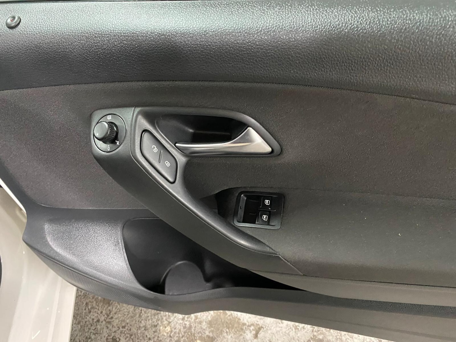 Used Volkswagen Polo 2012 for sale - 76306697: Photo 11