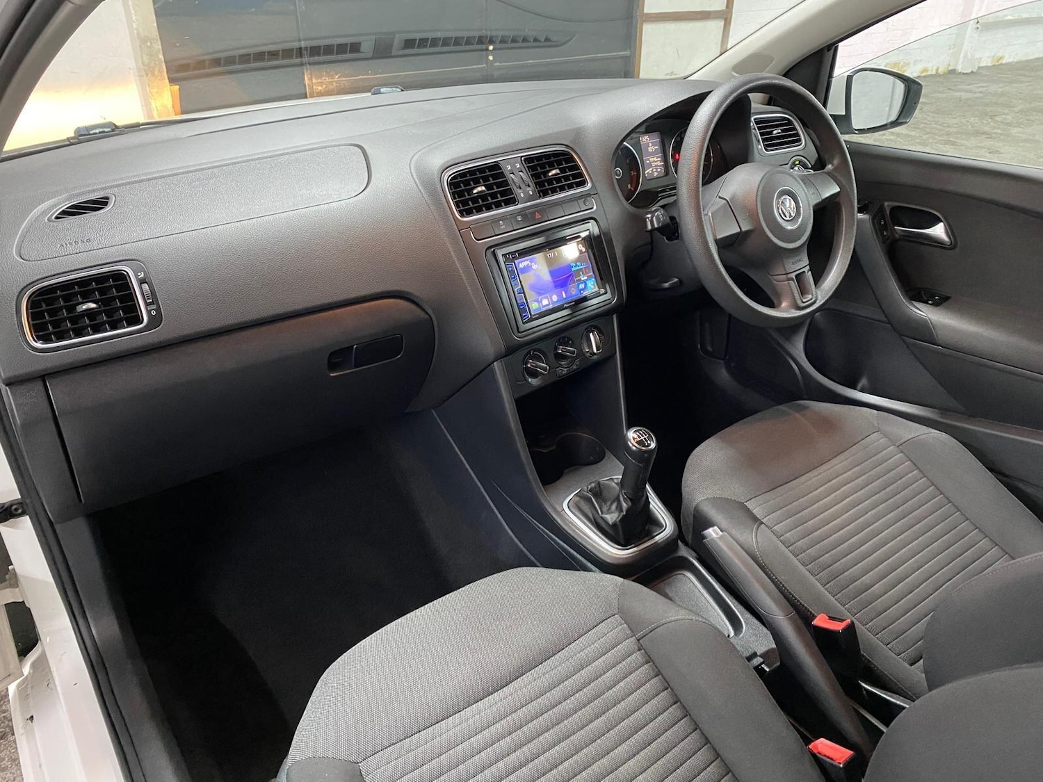 Used Volkswagen Polo 2012 for sale - 76306697: Photo 33