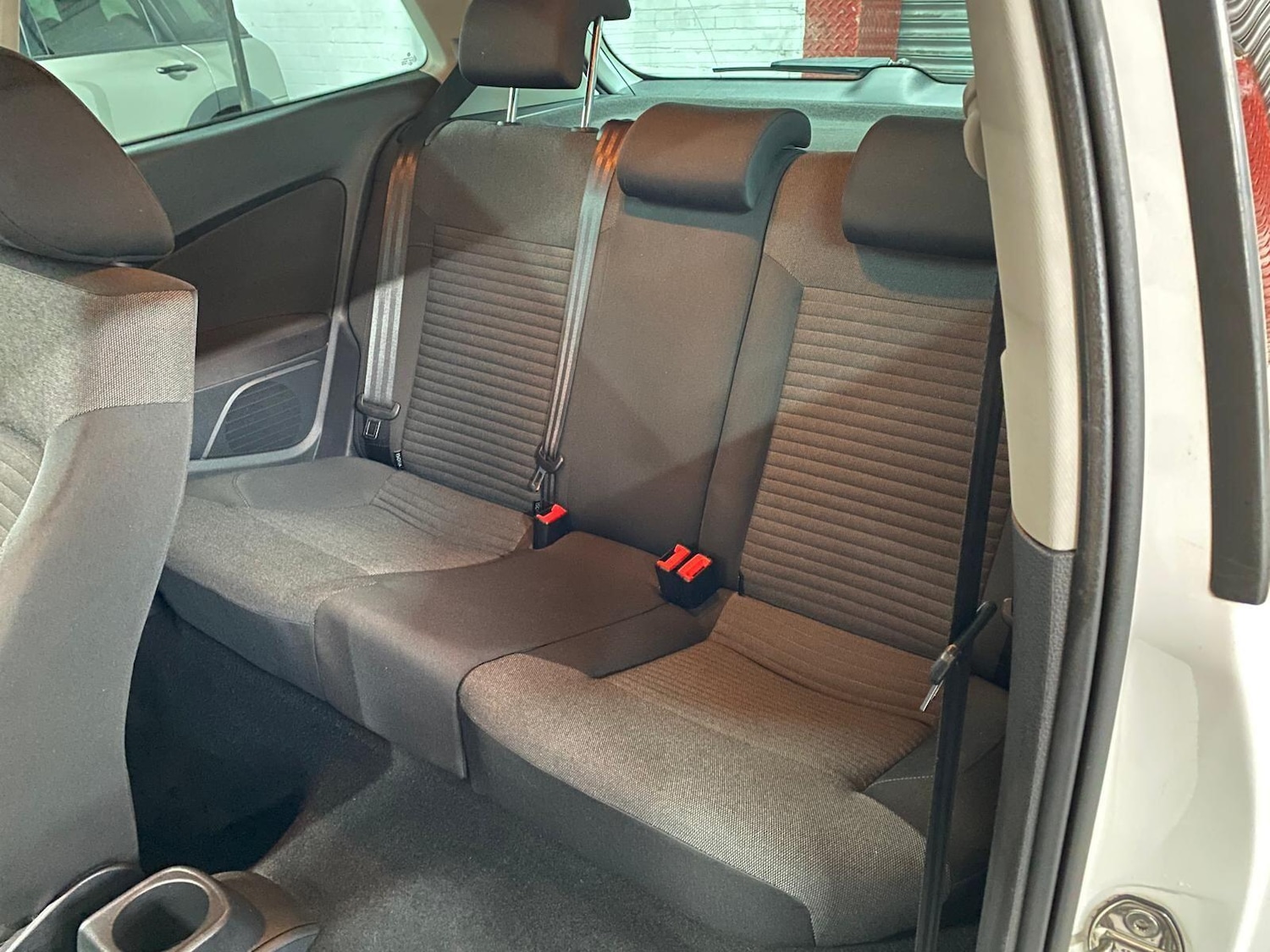 Used Volkswagen Polo 2012 for sale - 76306697: Photo 34