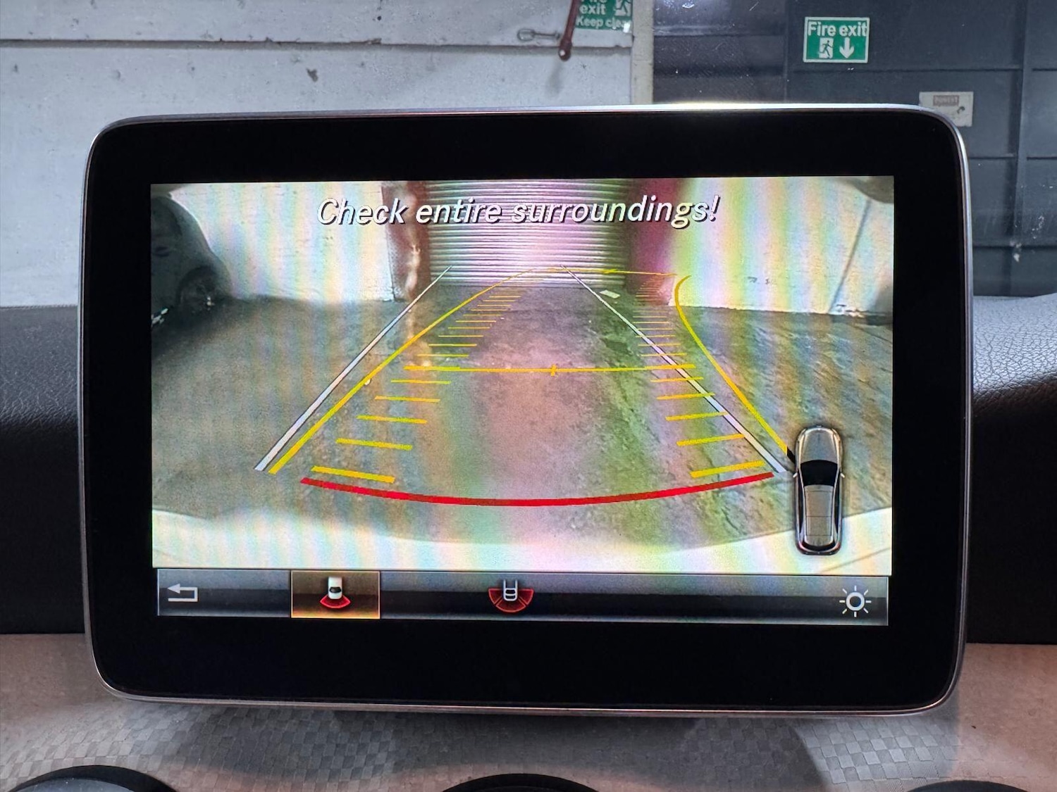 Used Mercedes-Benz A-Class 2016 for sale - 77016737: Photo 2