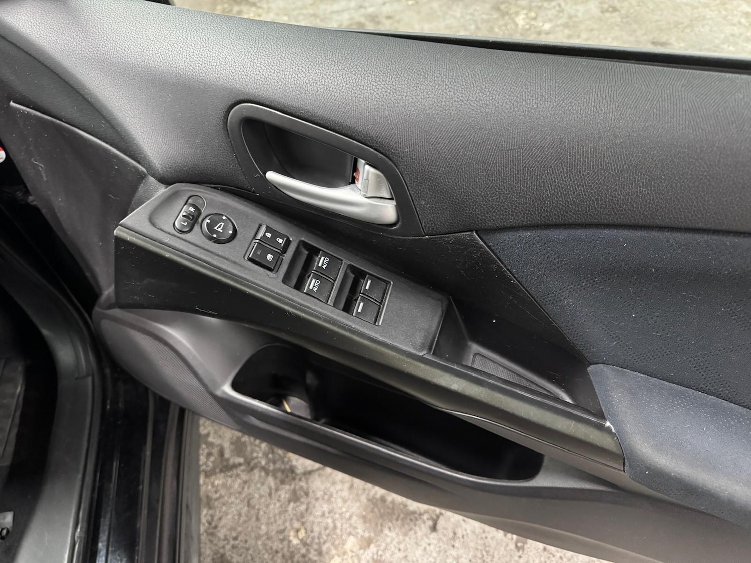 Used Honda Civic 2014 for sale - 76801525: Photo 16