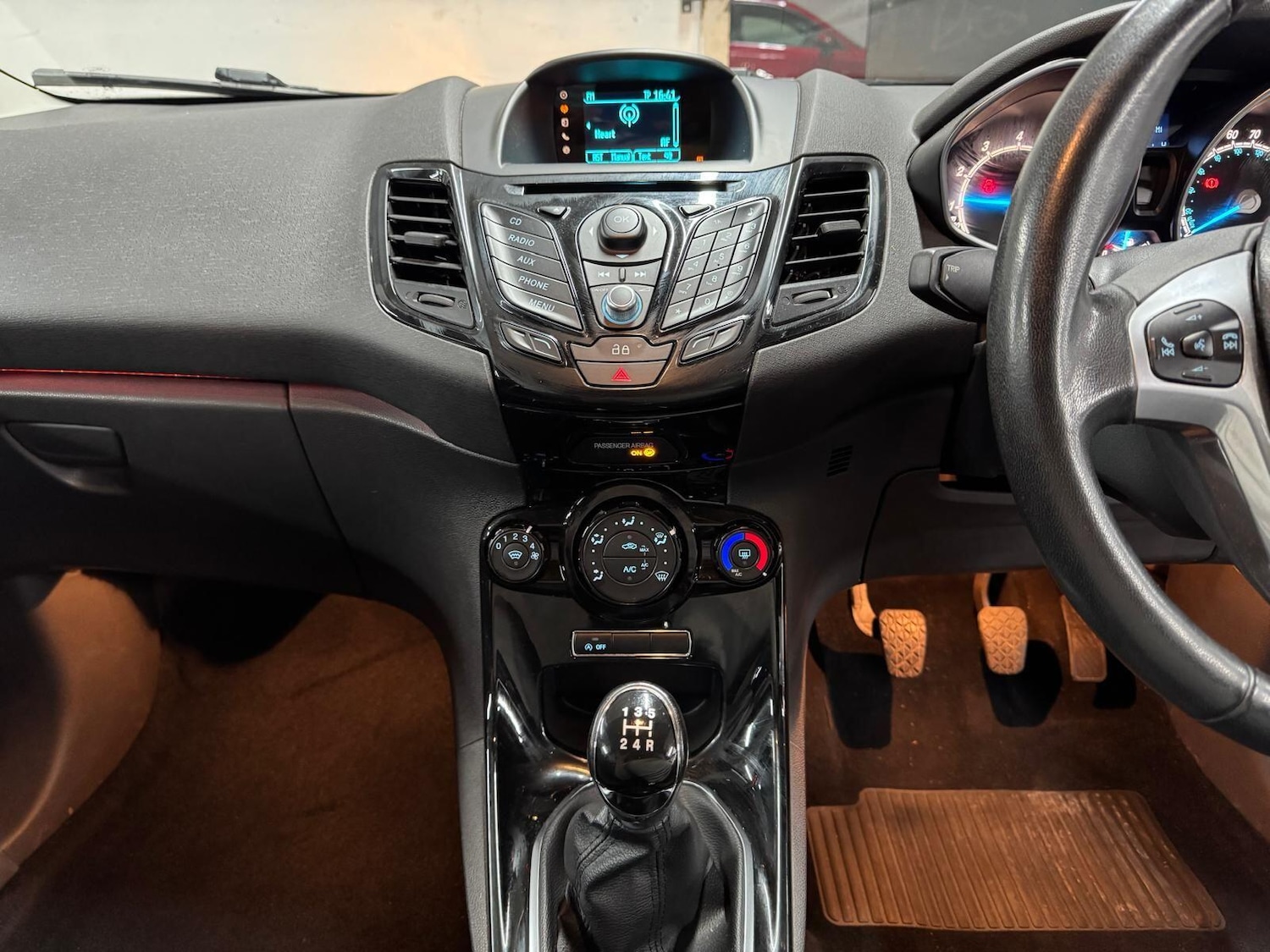 Used Ford Fiesta 2013 for sale - 76850473: Photo 22