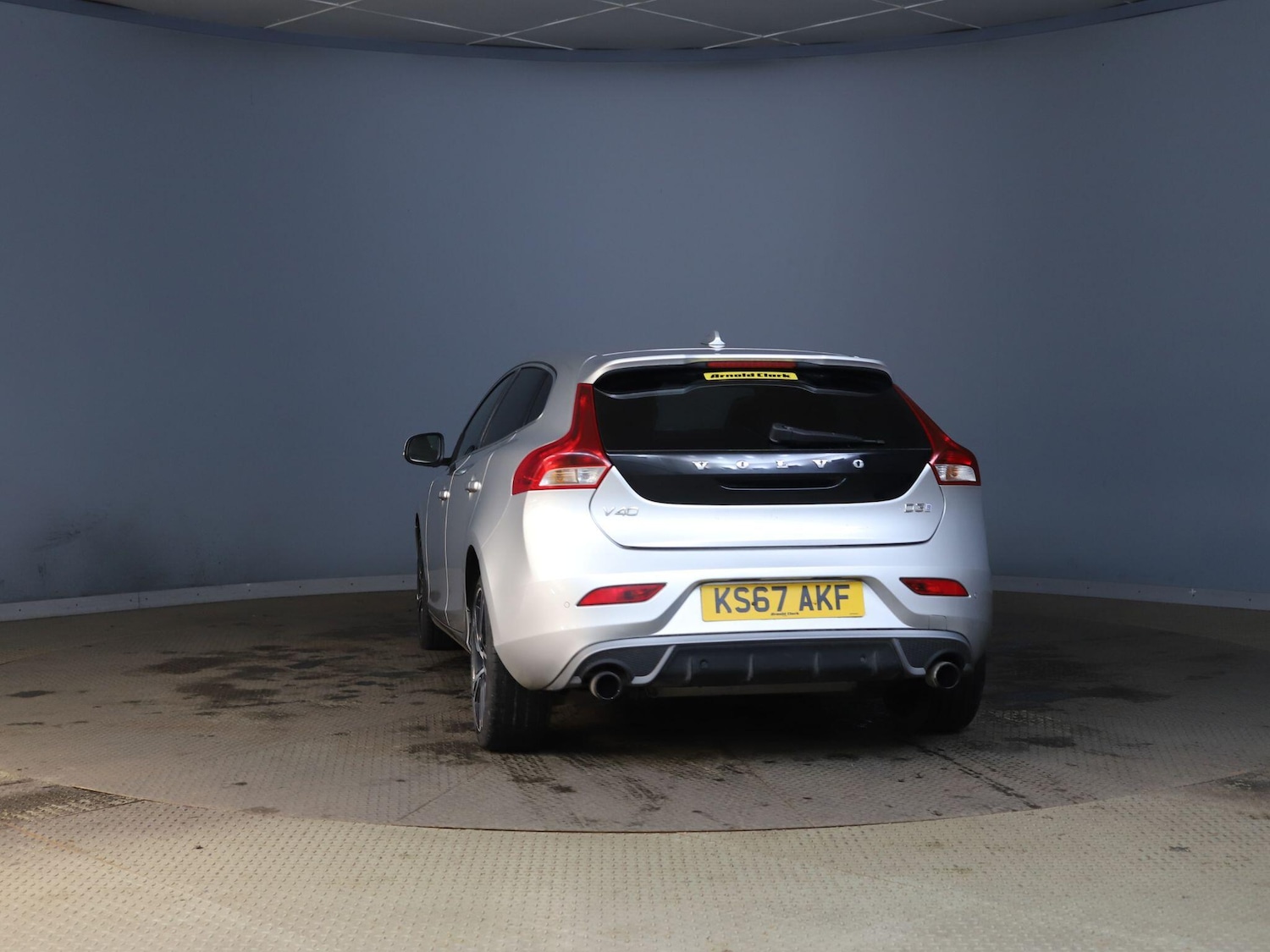 Used Volvo V40 2017 for sale - 76399102: Photo 4