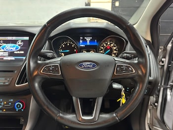 Used Ford Focus 2016 for sale - 79401142: Photo