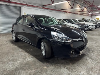 Used Renault Clio 2015 for sale - 79362647: Photo