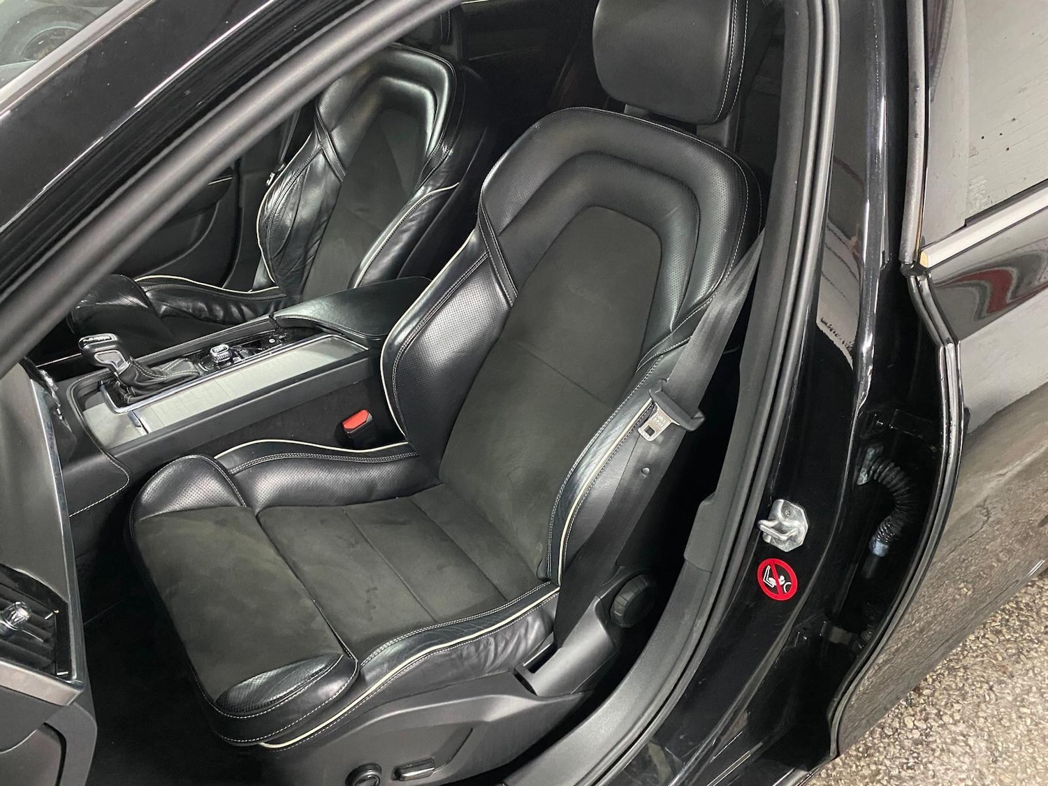 Used Volvo S90 2018 for sale - 76399379: Photo 44