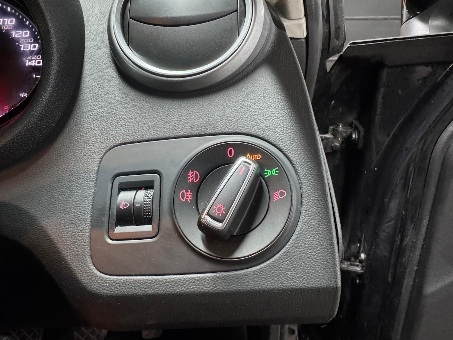 Used SEAT Ibiza 2016 for sale - 76667468: Photo 32