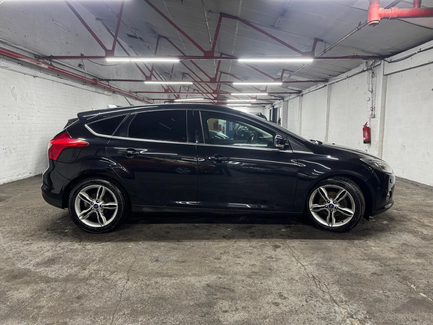 Used Ford Focus for sale - 77737445: Photo 11