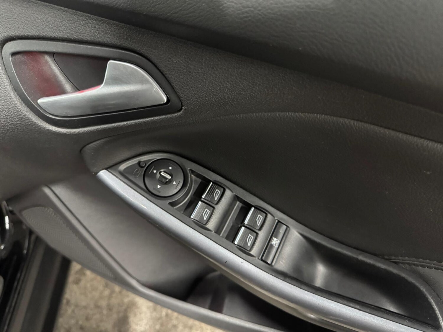 Used Ford Focus for sale - 77737445: Photo 14