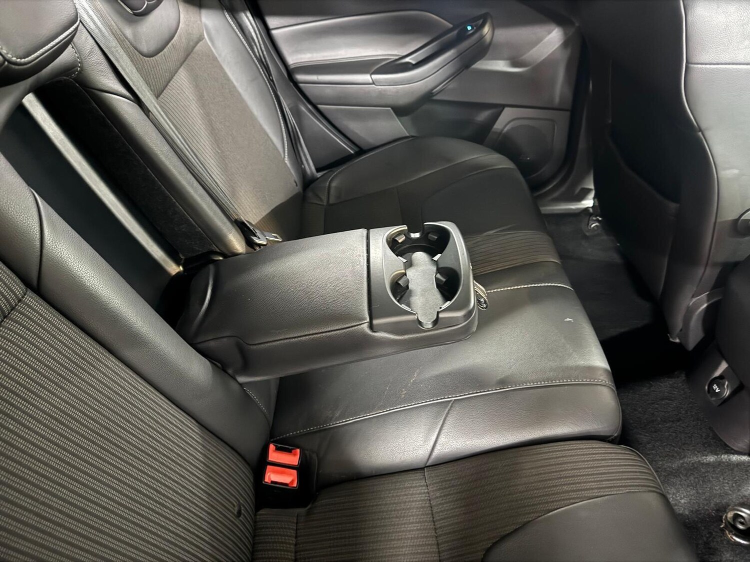 Used Ford Focus for sale - 77737445: Photo 28