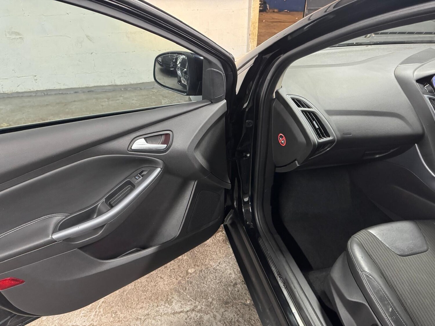 Used Ford Focus for sale - 77737445: Photo 42