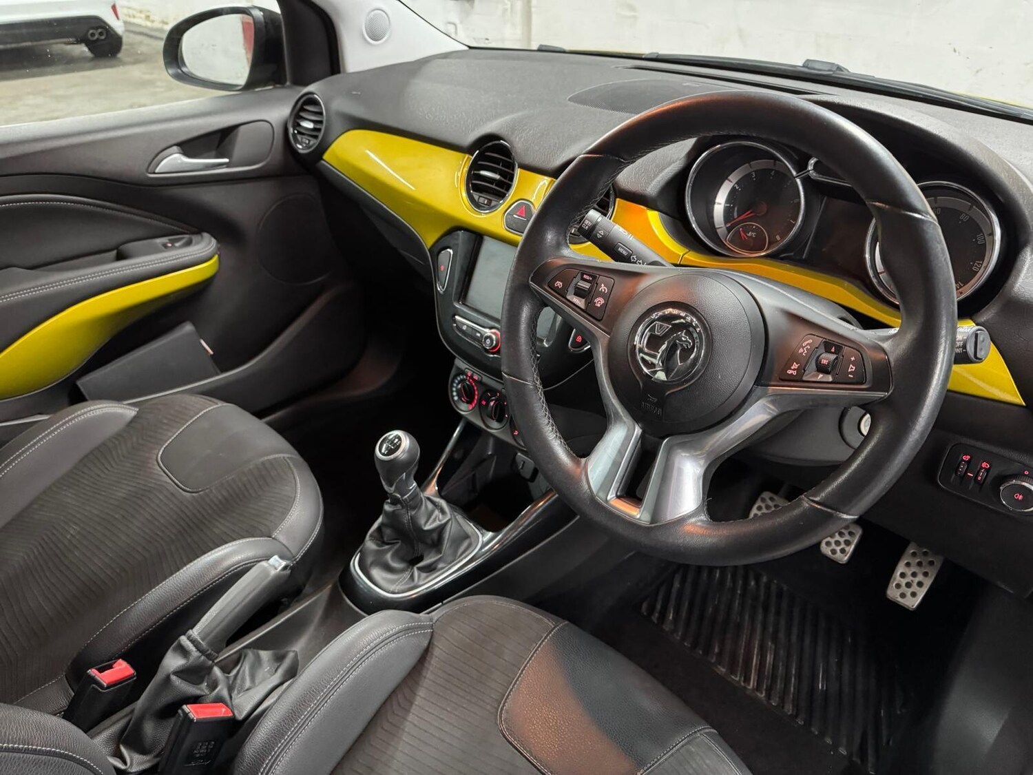 Used Vauxhall ADAM 2018 for sale - 77625839: Photo 42