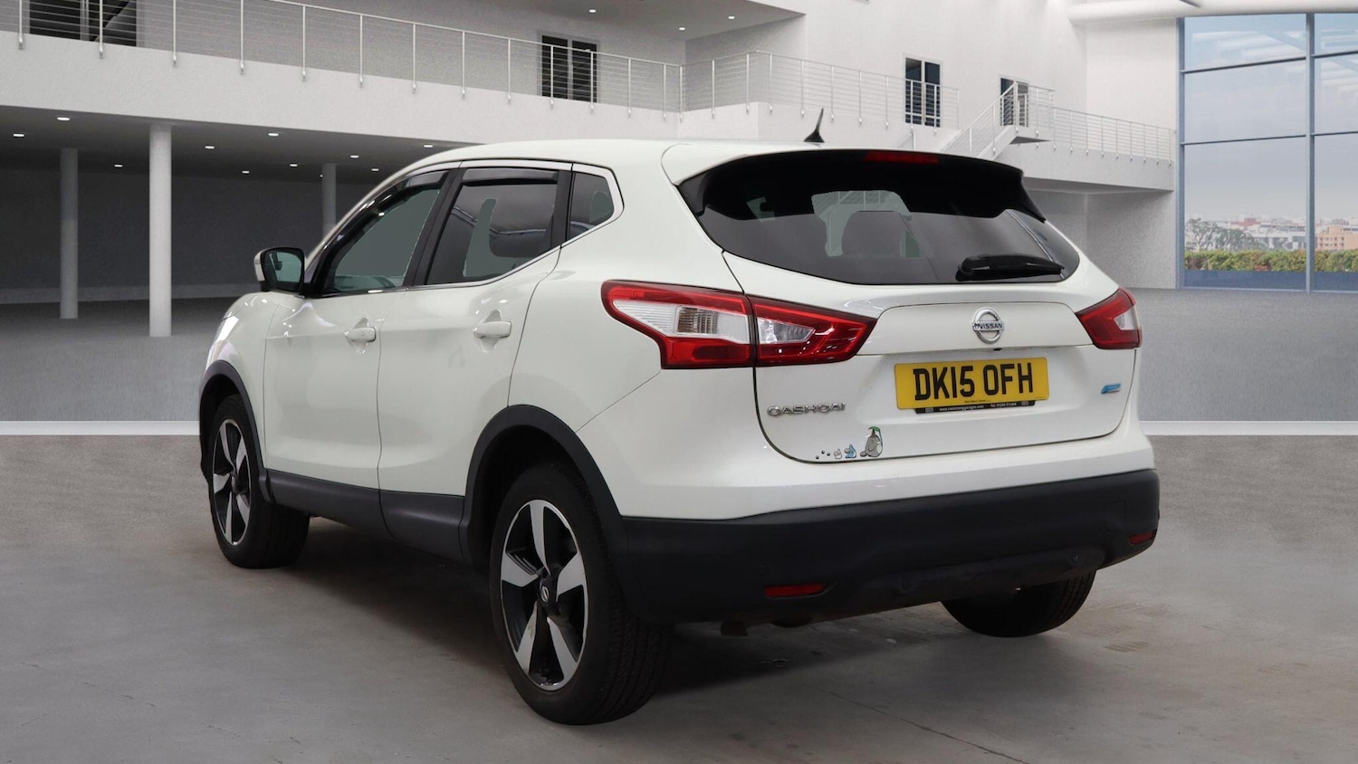 Used Nissan Qashqai 2015 for sale - 78072969: Photo 2