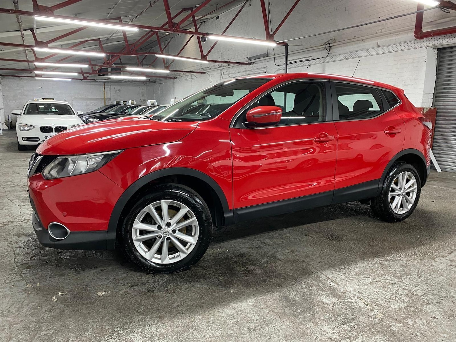 Used Nissan Qashqai 2014 for sale - 75978390: Photo 2