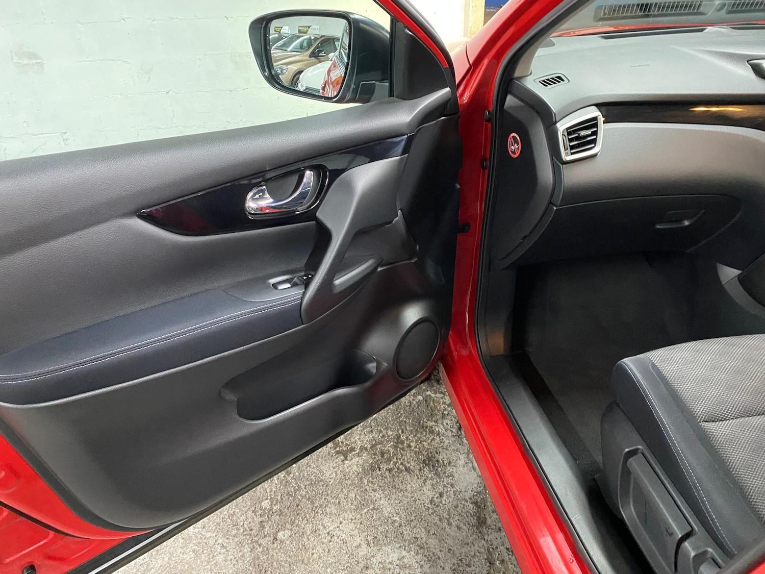 Used Nissan Qashqai 2014 for sale - 75978390: Photo 42