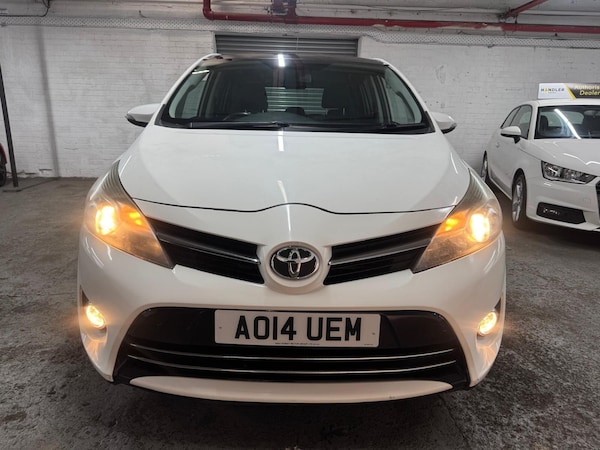Used Toyota Verso 2014 for sale - 75493184: Photo 6