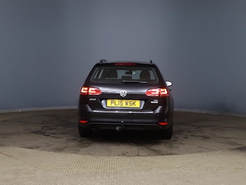 Used Volkswagen Golf 2015 for sale - 76238689: Photo 4
