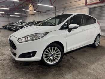 2013 (13) - 1.0 Titanium Euro 5 (s/s) 5dr