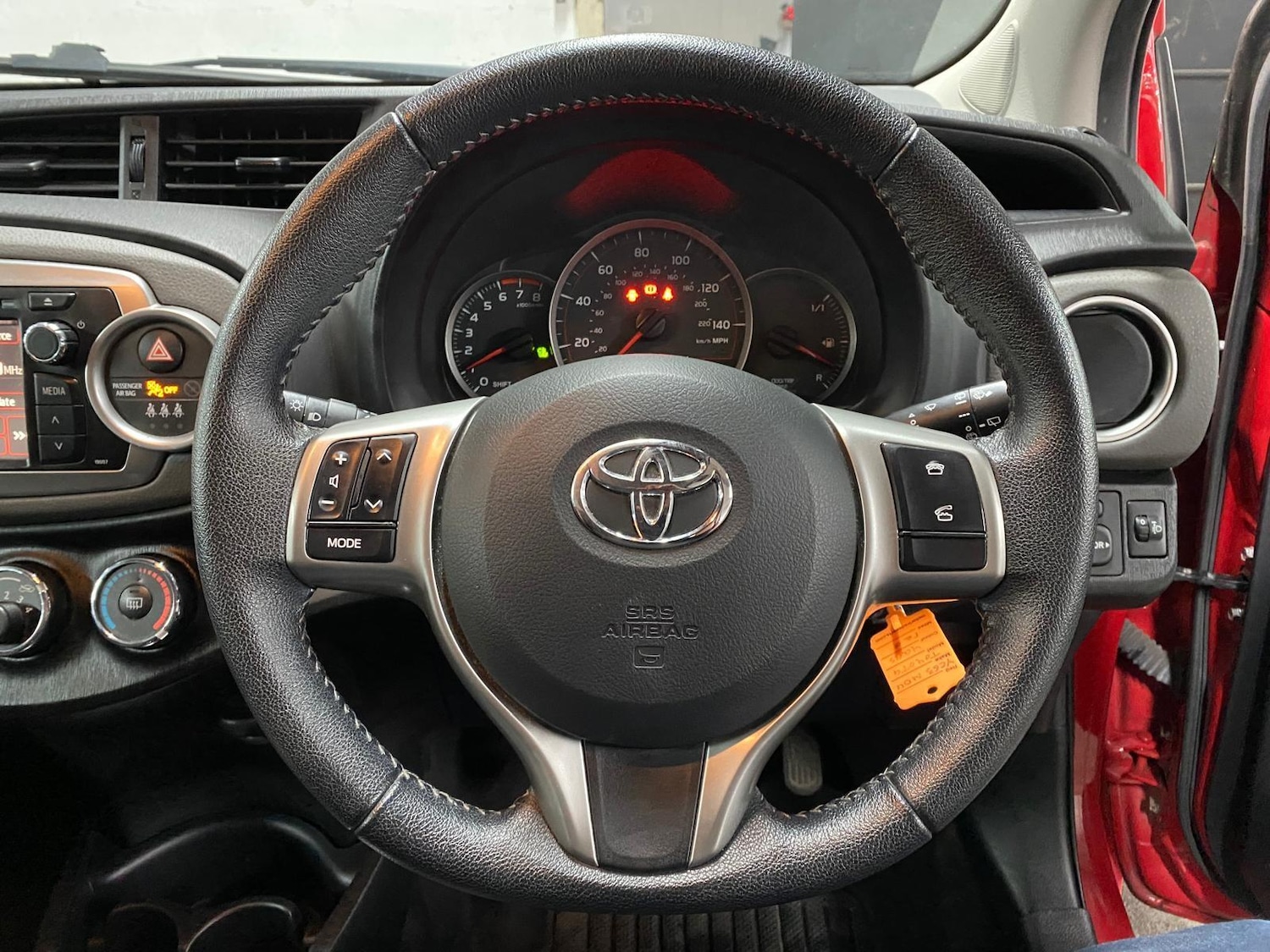 Used Toyota Yaris 2013 for sale - 76424580: Photo 38