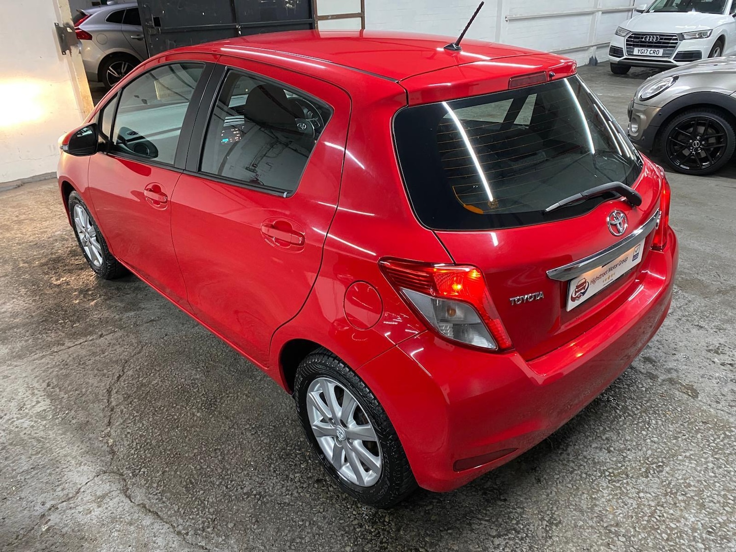 Used Toyota Yaris 2013 for sale - 76424580: Photo 8