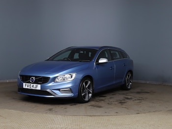 Used Volvo V60 2015 for sale - 75977350: Photo