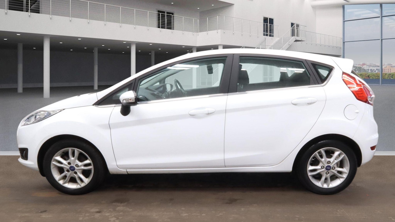 Used Ford Fiesta for sale - 77646218: Photo 2