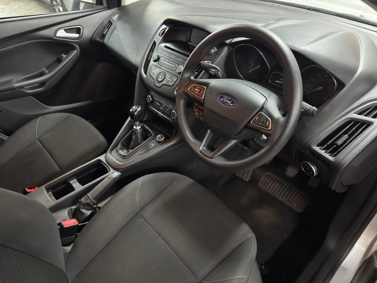 Used Ford Focus 2017 for sale - 78048110: Photo 14