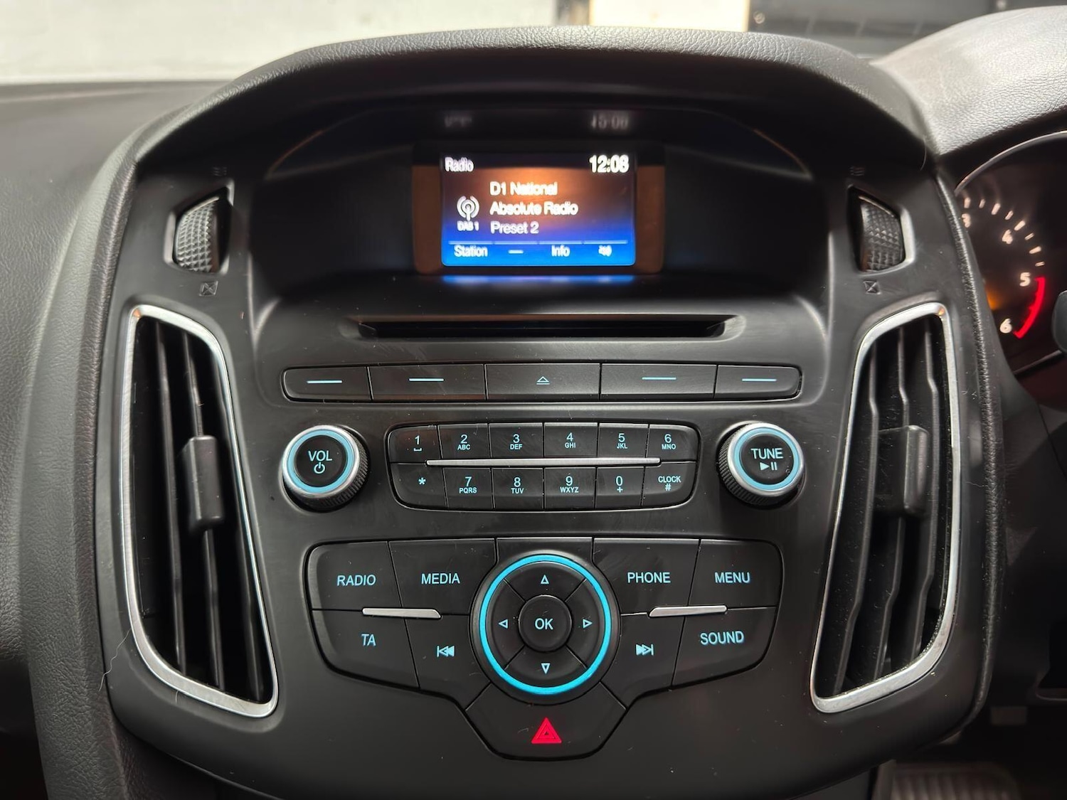 Used Ford Focus 2017 for sale - 78048110: Photo 17