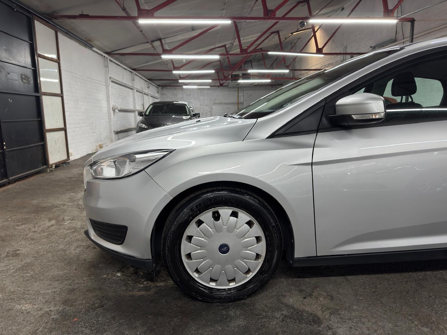 Used Ford Focus 2017 for sale - 78048110: Photo 41