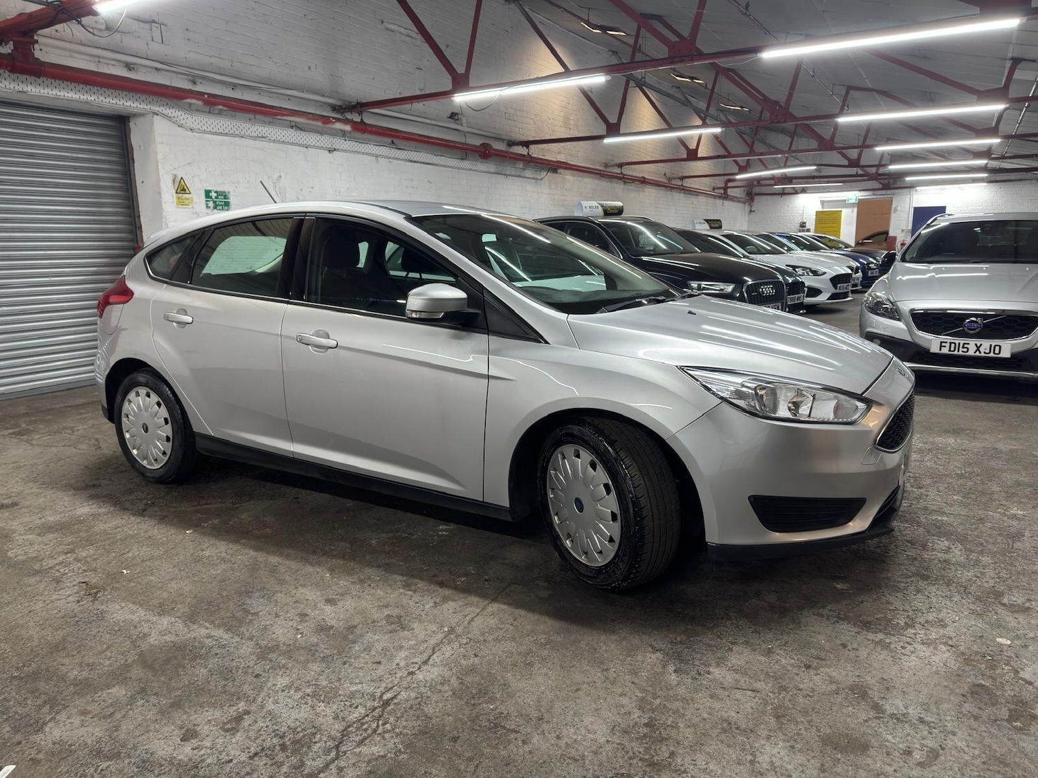 Used Ford Focus 2017 for sale - 78048110: Photo 5