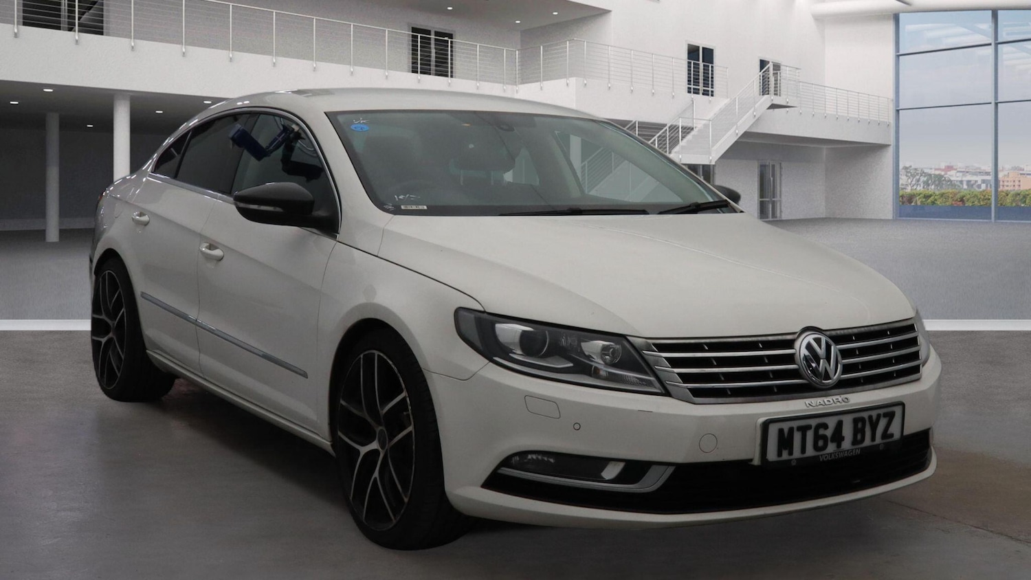 Used Volkswagen CC for sale - 77633842: Photo 2