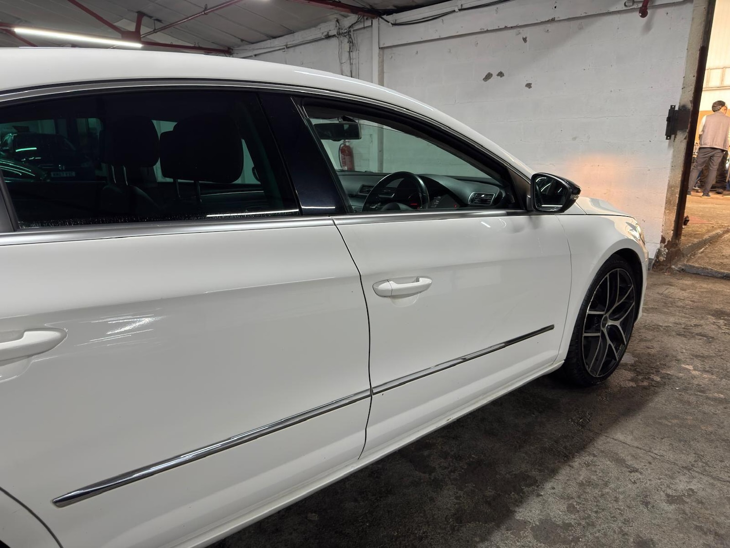 Used Volkswagen CC 2014 for sale - 77633842: Photo 28