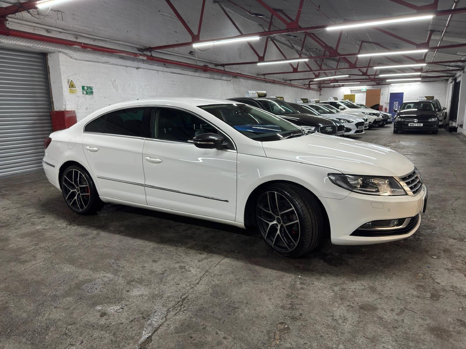 Used Volkswagen CC 2014 for sale - 77633842: Photo 8
