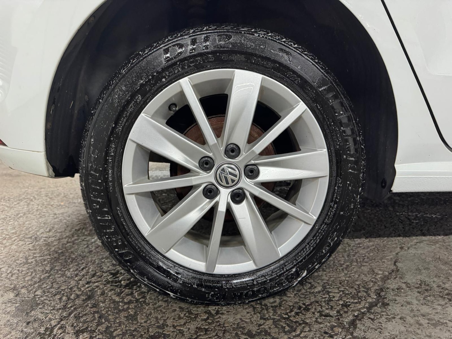 Used Volkswagen Polo 2015 for sale - 77029893: Photo 31