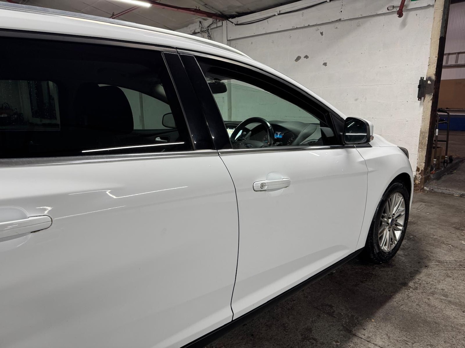 Used Ford Focus 2017 for sale - 76801662: Photo 11