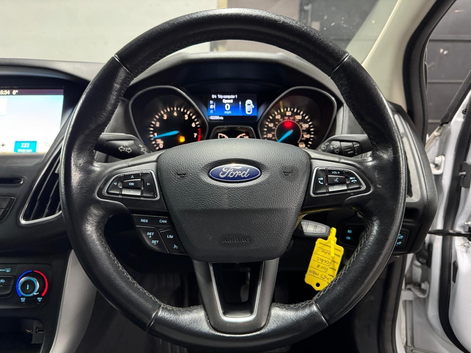 Used Ford Focus 2017 for sale - 76801662: Photo 2