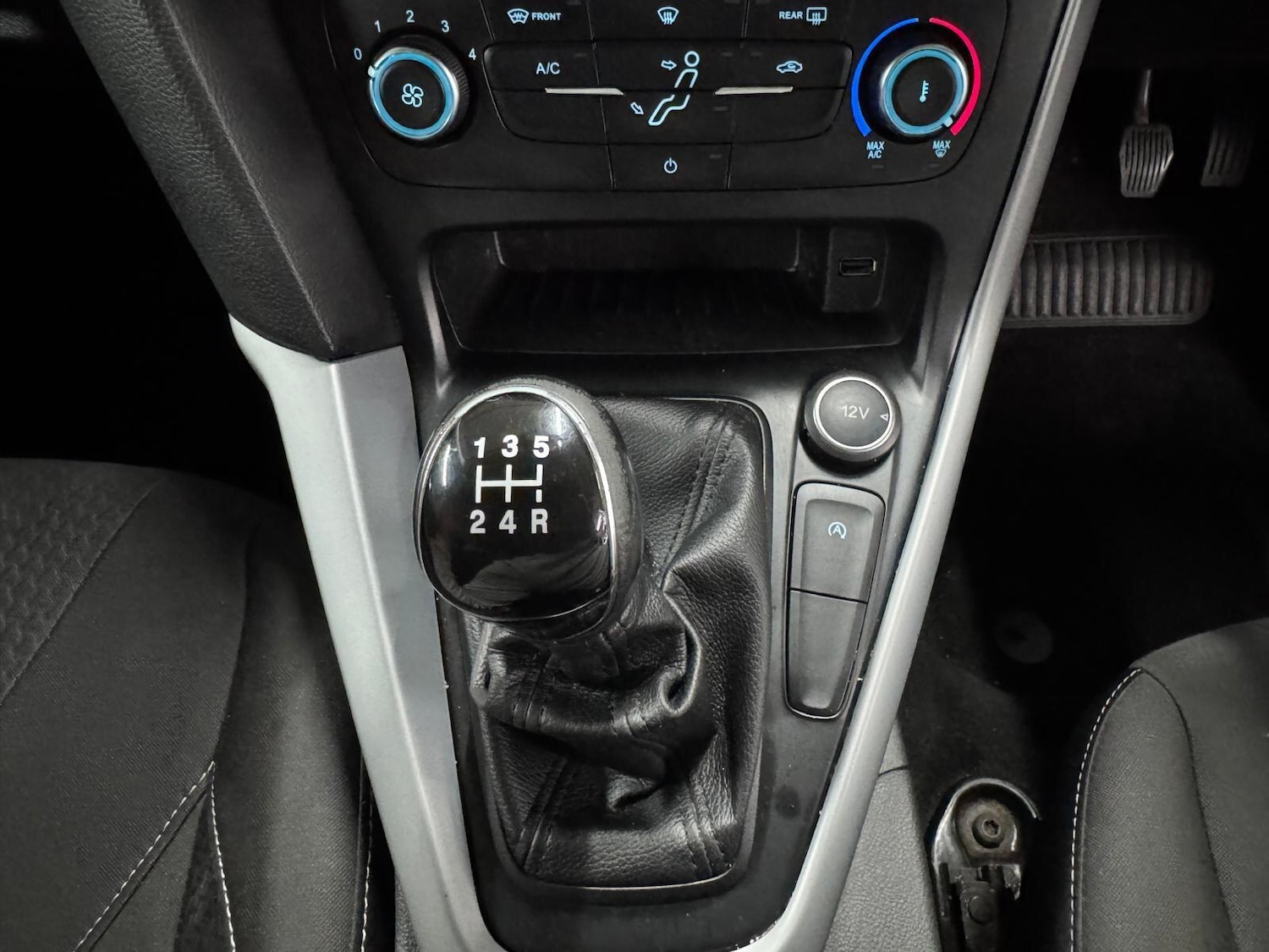 Used Ford Focus 2017 for sale - 76801662: Photo 24