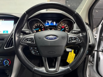 Used Ford Focus 2017 for sale - 76801662: Photo