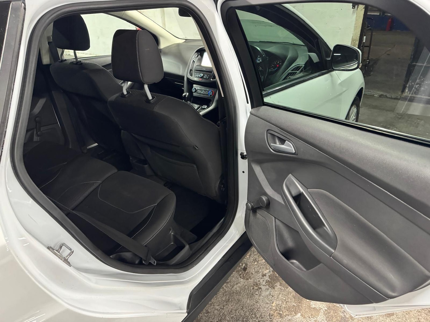 Used Ford Focus 2017 for sale - 76801662: Photo 45