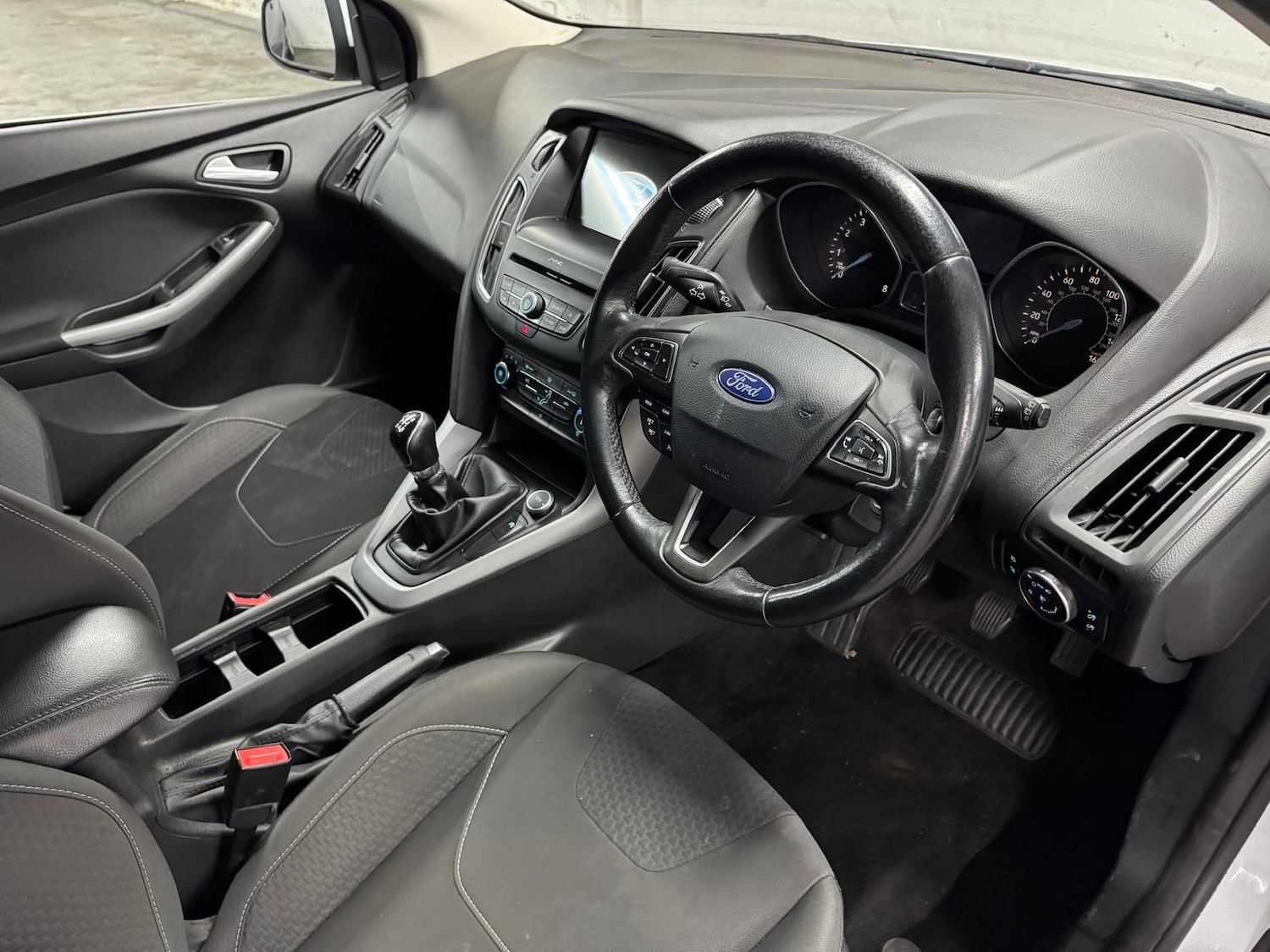 Used Ford Focus 2017 for sale - 76801662: Photo 5