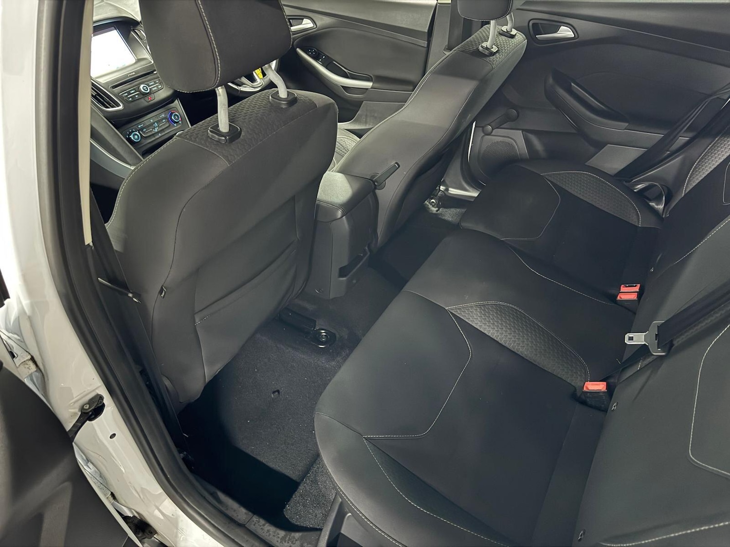 Used Ford Focus 2017 for sale - 76801662: Photo 8