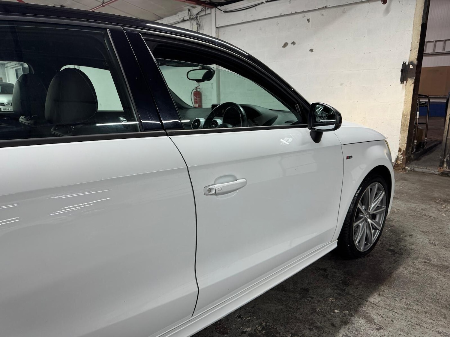 Used Audi A1 2014 for sale - 76561013: Photo 16